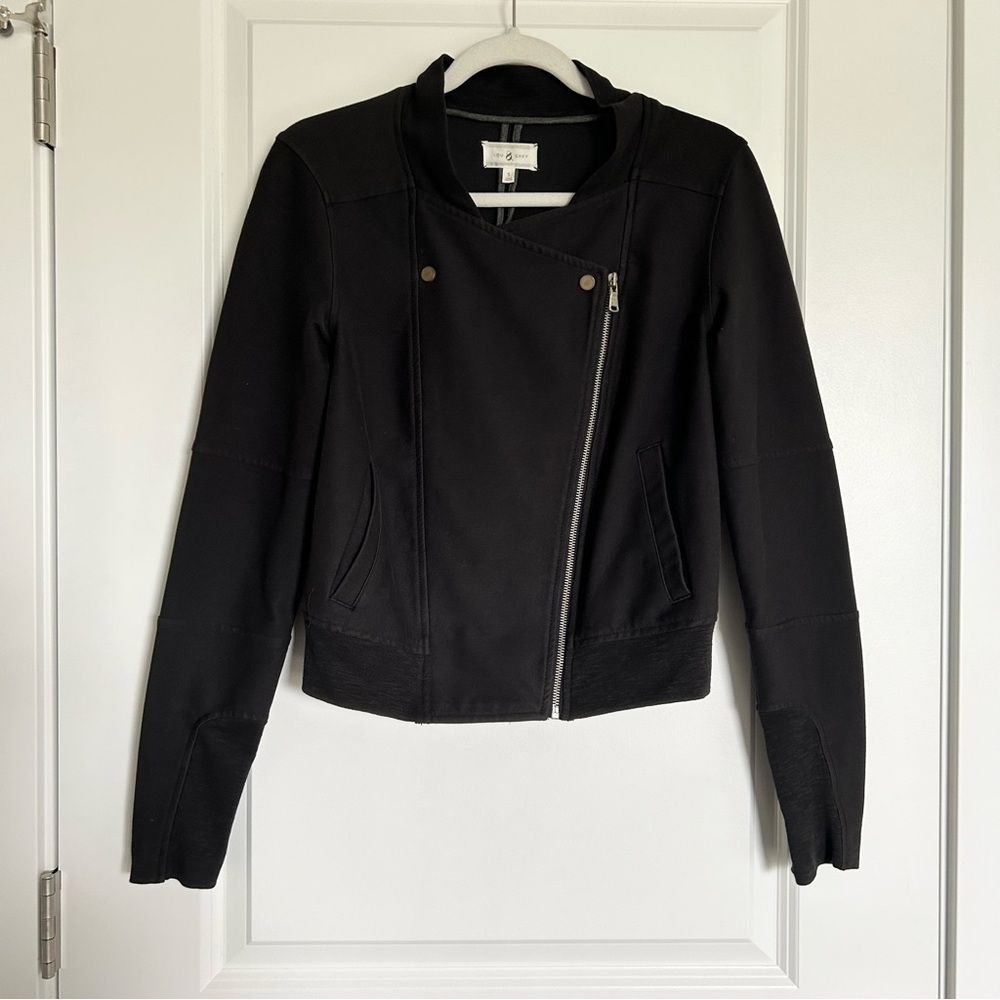 Black zip up cardigan